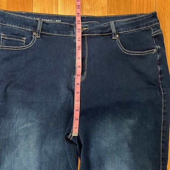 Avenue skinny denim jeans size 20 tall . - Picture 6 of 9